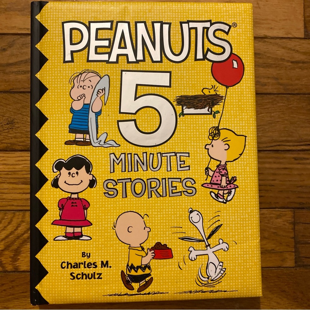 Peanuts 5-Minute Stories Book